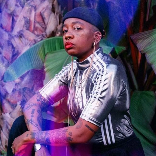 Le monde brûle et moi, je m’achète des nike